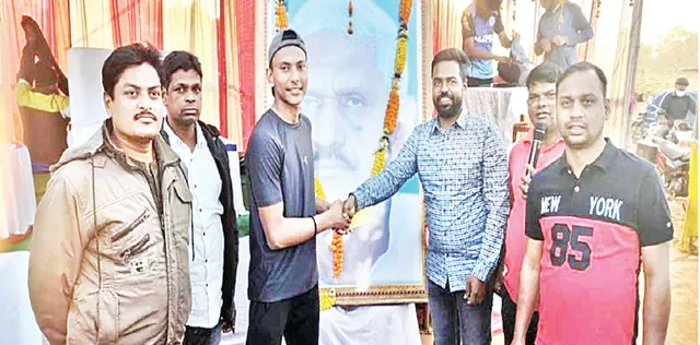 ଅଶୋକ ଦାସ ସ୍ମାରକୀ କ୍ରିକେଟ୍: ବୋକାରୋ ଷ୍ଟାର୍ ଇଲେଭେନ୍ ସେମିରେ