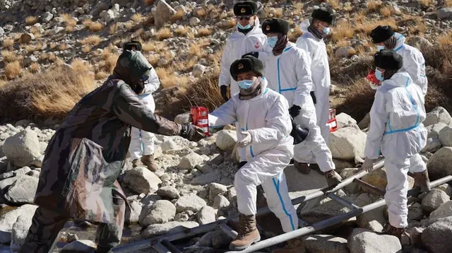 ସକାରାତ୍ମକ ସଂକେତ : ନୂଆବର୍ଷରେ ଭାରତ-ଚୀନ ସେନା ମଧ୍ୟରେ ଉପହାର ଆଦାନପ୍ରଦାନ