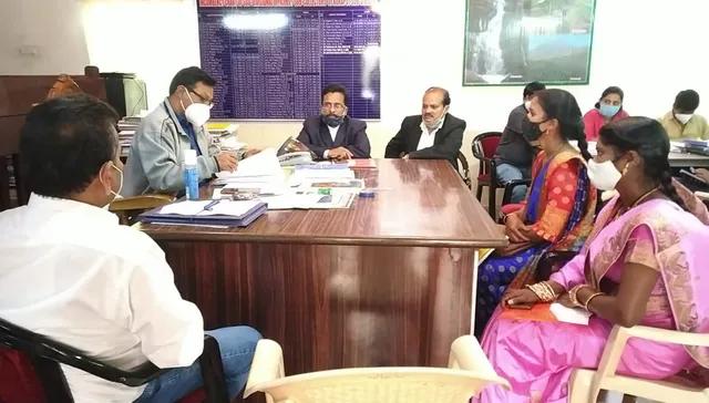 ସର୍ବଦଳୀୟ ନେତାଙ୍କ ନିଷ୍ପତ୍ତିକୁ ମାନିଲେନି ଟିକାଇ ଓ ସବିତା 