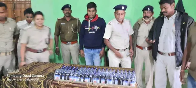 ୧୦୦ ବୋତଲ କୋରେକ୍ସ କଫ୍‌ ସିରଫ ଜବତ, ଜଣେ ଯୁବକ ଗିରଫ