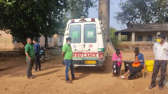 ବାଇକ-ସ୍କୁଟି ମୁହାଁମୁହିଁ ଧକ୍କା, ୬ ଆହତ