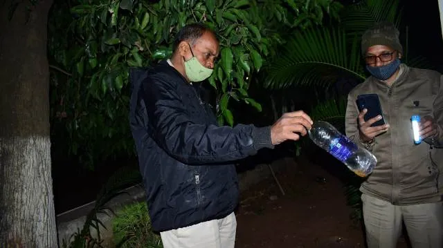 କଂଗ୍ରେସ ଭବନରେ ଅଗ୍ନିକାଣ୍ଡ: ପେଟ୍ରୋଲ୍ ଥିବା ପ୍ଲାଷ୍ଟିକ୍ ବୋତଲ ଜବତ