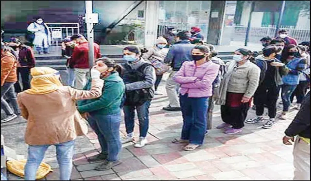 ରାଜ୍ୟରେ ଅତିରିକ୍ତ କଟକଣା ନାହିଁ, କୋଭିଡ ସ୍ଥିତିର ସମୀକ୍ଷା ପରେ କୋହଳ ନିଷ୍ପତ୍ତି