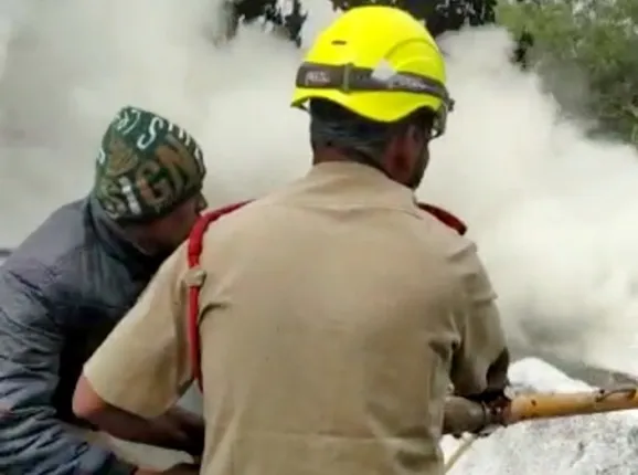 ପିଚୁ ପ୍ଲାଣ୍ଟରେ ନିଆଁ