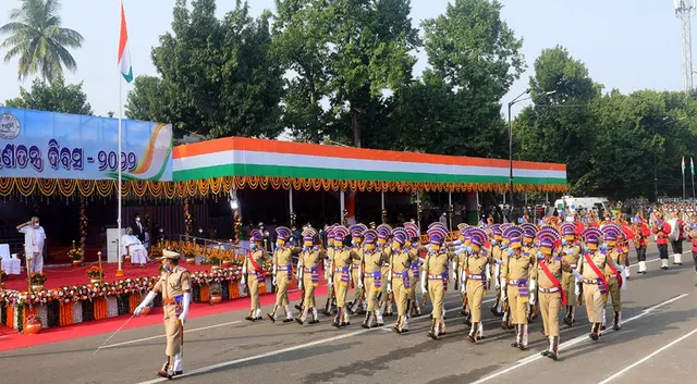 ମହାତ୍ମାଗାନ୍ଧୀ ମାର୍ଗରେ ୭୩ତମ ରାଜ୍ୟସ୍ତରୀୟ ସାଧାରଣତନ୍ତ୍ର ଦିବସ ପାଳିତ