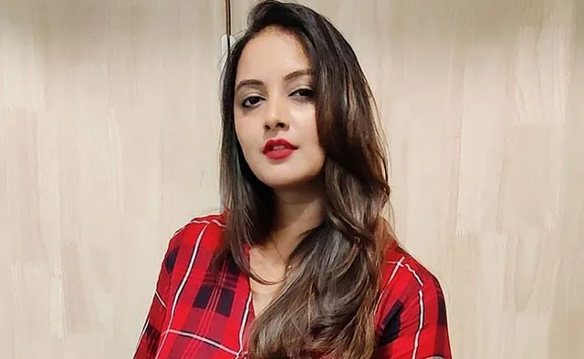 ନୂଆ ବର୍ଷରେ ନୂଆ ଆଶା ରଖିଛନ୍ତି ଟିଭି ତାରକା ନିଧି ଉତ୍ତମ