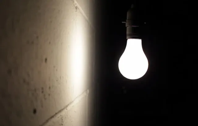 ଟାଟା ପାୱାର ଏମିତି କଷୁଛି ଦର: ଗୋଟିଏ ବଲ୍‌ବରେ ୧୩ହଜାର ବିଲ୍