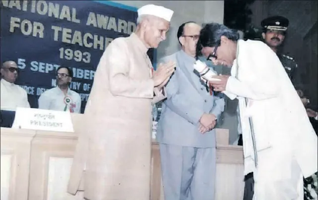 ଅନନ୍ୟ ମଙ୍ଗଳୁ ଚରଣ : ଲେଖନୀରେ ଶାଣିତ ଥିଲା ସମାଜର ଅବହେଳିତ ମଣିଷର ସ୍ବର