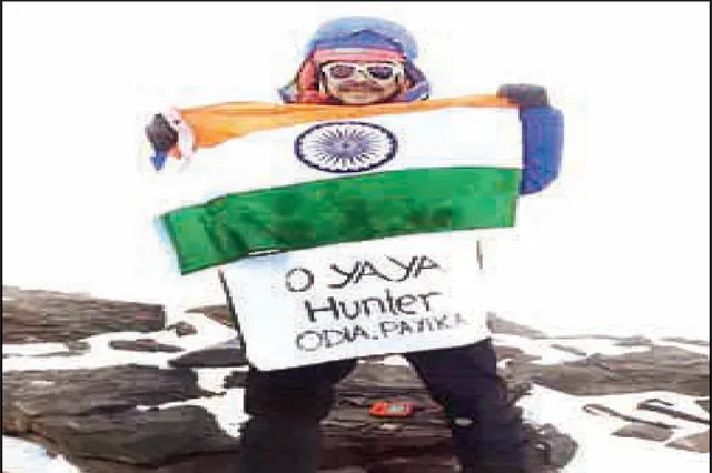 ଦକ୍ଷିଣ ଆଫ୍ରିକାର ସର୍ବୋଚ୍ଚ ଗିରିଶୃଙ୍ଗ ଛୁଇଁଲେ ଓଡ଼ିଆ ପୁଅ ସିଦ୍ଧାର୍ଥ