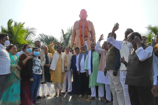 ଜାନକୀ ବଲ୍ଲଭ ପଟ୍ଟନାୟକଙ୍କ ଜୀବନ ହେଉଛି ନିଜ ଗୋଡ଼ରେ ଠିଆ ହୋଇ ସଫଳ ହେବାର ମନ୍ତ୍ର: ସୌମ୍ୟରଂଜନ