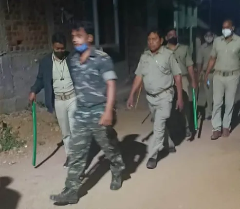 ଫୋକସରେ ଟମକା: ୨ ପ୍ଲାଟୁନ୍‌ ସଶସ୍ତ୍ର ପୁଲିସ ଫୋର୍ସ ମୁତୟନ