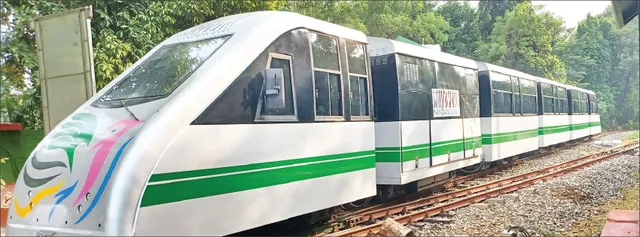 ପୁଣି ଗଡ଼ିଲା ଟୟ ଟ୍ରେନ୍