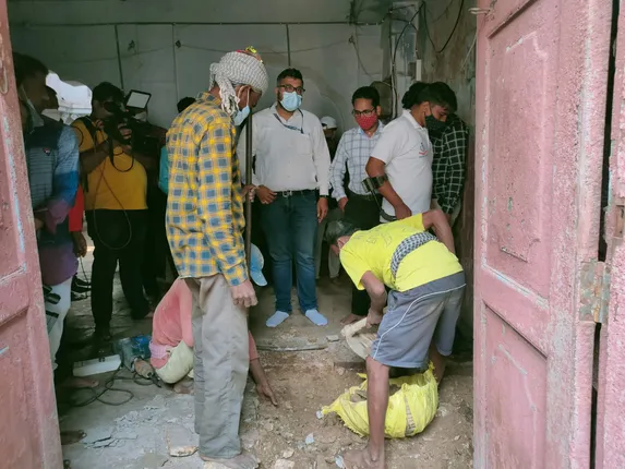 ପୁଣି ଚର୍ଚ୍ଚାରେ ରାଜ୍ୟର ସବୁଠୁ ଧନୀ ମଠ: ଗୁପ୍ତଧନର ସନ୍ଧାନରେ ଆଜି ପୁଣି ଖୋଳାଯିବ ଏମାର ମଠ