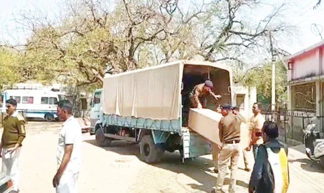 ସାଇବର ଠକର ସିଆର୍‌ପିଏଫ୍‌ କମାଣ୍ଡାଣ୍ଟ ବେଶ, ଚୂନ ଲଗାଇ ଲୁଟିନେଲା ୬୦ ହଜାର
