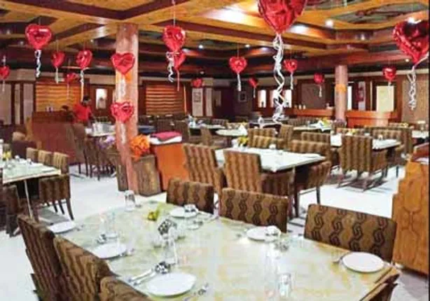 ହୋଟେଲ୍, ରେସ୍ତୋରାଁ ସର୍ଭିସ୍ ଚାର୍ଜ ନେଇପାରିବେନି