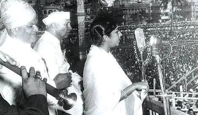 ‘ଏ ମେରେ ୱତନ୍‌ କେ ଲୋଗୋଁ’ ଗାଇ ନେହେରୁଙ୍କୁ କନ୍ଦାଇ ଦେଇଥିଲେ ଲତା