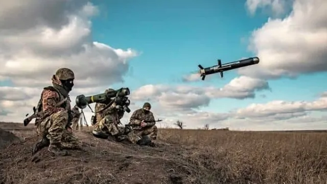 ଖୁବ୍‌ ଶୀଘ୍ର ରୁଷ୍‌ ୟୁକ୍ରେନ୍‌ ଆକ୍ରମଣ କରିପାରେ: ୪୮ ଘଣ୍ଟା ମଧ୍ୟରେ ୟୁକ୍ରେନ୍‌ ଛାଡ଼ିବାକୁ ଆମେରିକୀୟଙ୍କୁ ସତର୍କ କଲା ଆମେରିକା