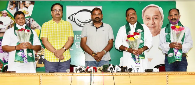 କୋରାପୁଟ କଂଗ୍ରେସ ଓ ବିଜେପି ନେତା ବିଜେଡିରେ ସାମିଲ