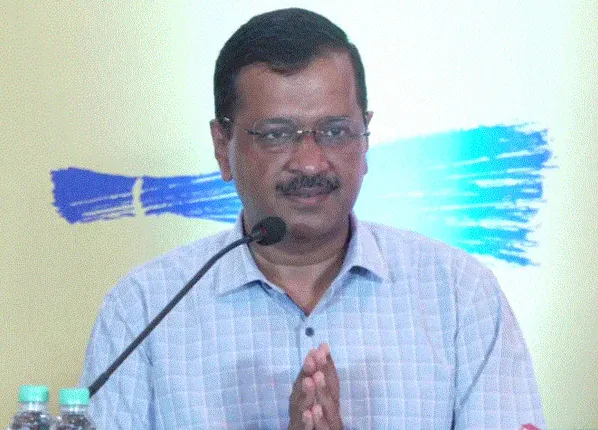 ଏଥର ନିଜ ଦଳକୁ ଛାଡ଼ି ‘ଝାଡୁ’ରେ ଭୋଟ୍‌ ଦିଅନ୍ତୁ: ଗୋଆର ‘ବିଜେପି’ ଓ ‘କଂଗ୍ରେସ’ କର୍ମୀଙ୍କୁ କେଜ୍ରିୱାଲ୍‌ଙ୍କ ଅନୁରୋଧ