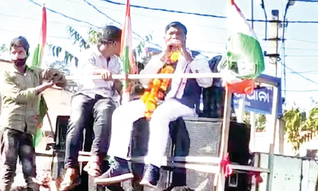 ଭୋଟ ପ୍ରଚାରକୁ ନେଇ ଚର୍ଚ୍ଚା: ‘ବିଜେଡିର ପଇସା ଖାଅ, କଂଗ୍ରେସକୁ ଭୋଟ ଦିଅ’