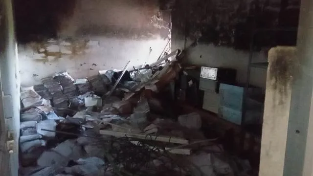 ବରୀ ତହସିଲ ଷ୍ଟୋର ରୁମ୍‌ରେ ନିଆଁ: ବହୁ ଗୁରୁତ୍ବପୂର୍ଣ୍ଣ କାଗଜପତ୍ର ନଷ୍ଟ