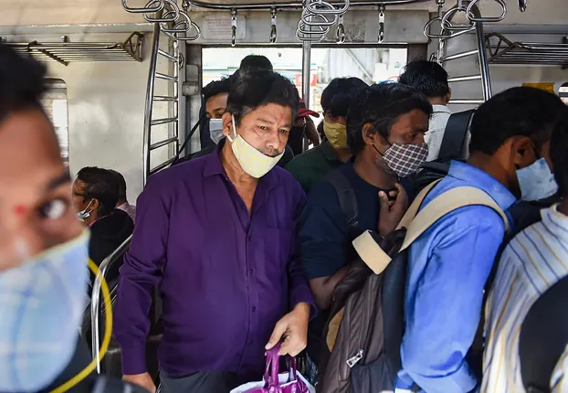 ୨୪ ଘଣ୍ଟାରେ ଦେଶରେ ୧,୭୨,୪୩୩ କୋଭିଡ୍‌-୧୯ ଆକ୍ରାନ୍ତ; ୧୦୦୮ ଜଣ ମୃତ