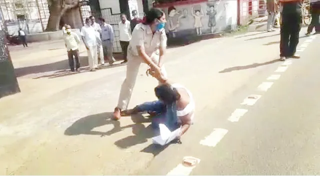 ପୁଲିସଠୁ ନ୍ୟାୟ ମିଳିଲାନି: ମହିଳାଙ୍କ ଆତ୍ମାହୁତି ଉଦ୍ୟମ