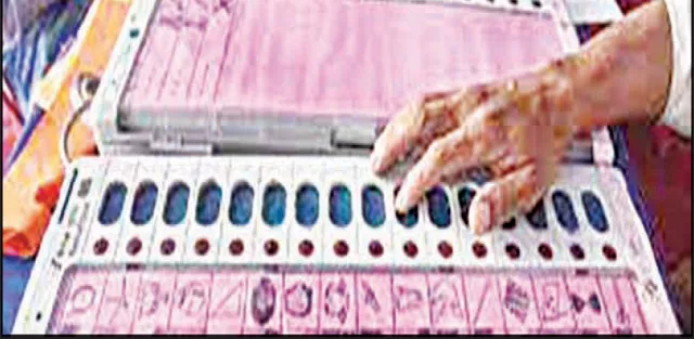 ଇଭିଏମ୍‌ ମାମଲାରେ ସୁପ୍ରିମ୍‌କୋର୍ଟଙ୍କ ପ୍ରଶ୍ନ: ଆଉ କେତେ ପିଟିସନ୍‌ ଦାଖଲ କରିବ