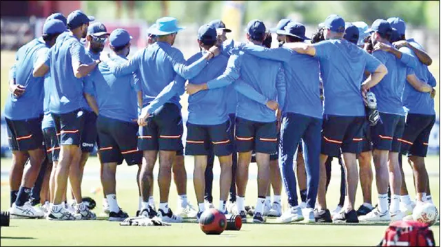 ଅଭ୍ୟାସ ଆରମ୍ଭ କଲା ଭାରତୀୟ ଦଳ: କୋଭିଡ୍ ସଙ୍କଟ ପରେ ମୟଙ୍କଙ୍କୁ ଦଳରେ ସାମିଲ କଲା ଭାରତ