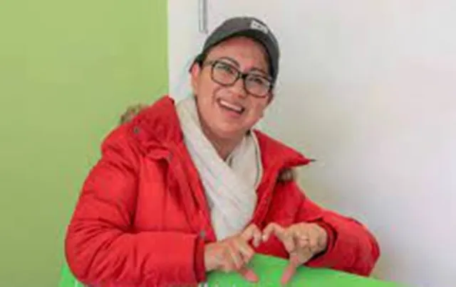 ପ୍ରେମ ଦିବସରେ ସ୍ବାମୀ ଦେଇଥିବା ଉପହାର ବଦଳାଇ ଦେଲା ସ୍ତ୍ରୀର ଭାଗ୍ୟ