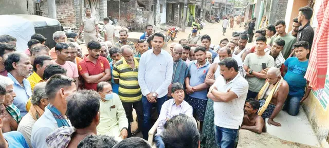 ମୃତ ବିଜେଡି କର୍ମୀଙ୍କ ପରିବାରକୁ ଭେଟିଲେ ଖଣ୍ଡପଡ଼ା ବିଧାୟକ