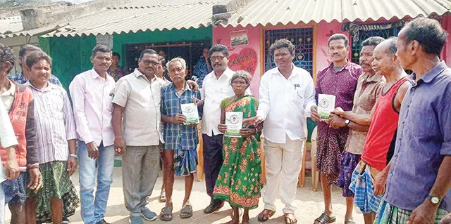 ଓଡ଼ିଶା କଥା ଶୁଣୁନି ଆନ୍ଧ୍ର, ସଲପଗୁଡ଼ାରେ ଲୋକଙ୍କୁ ଭେଟିଲେ ଏଜେଣ୍ଟ