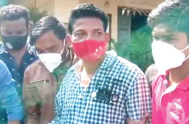 ଥମୁନି ନିଶାଦିଆ ଲୁଟେରାଙ୍କ ଉତ୍ପାତ: ଲିଫ୍ଟ ଦେବା ଆଳରେ ଲୁଟିଲେ