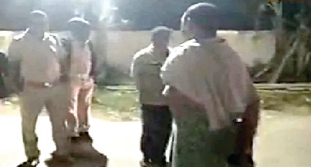 ନିଜ ପଞ୍ଚାୟତରେ କ୍ରୀଡ଼ାମନ୍ତ୍ରୀ  ହଟହଟା