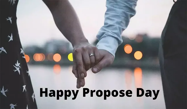 ପାର୍କରେ ଖୁଲମ୍‌ଖୁଲା ଗୋଲାପ ଦିଆନିଆ: ସରିଲା ରୋଜ୍‌ ଡେ’ ଆଜି କରିବେ ପ୍ରେମ ନିବେଦନ