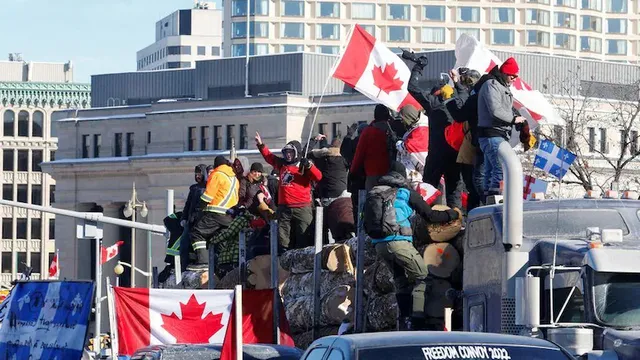 ଟ୍ରକ୍‌ ଚାଳକଙ୍କ ପ୍ରତିବାଦ: କାନଡାରେ ଥିବା ଭାରତୀୟମାନଙ୍କୁ ସତର୍କ ରହିବାକୁ ଭାରତର ପରାମର୍ଶ