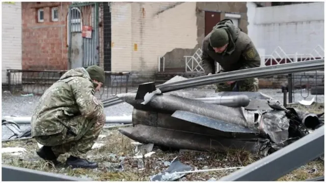 ପ୍ରତି ଆକ୍ରମଣର ଜବାବ ଦେଉଛି ୟୁକ୍ରେନ: ୫୦ ଋଷୀୟ ଯବାନଙ୍କ ମୃତ୍ୟୁ ହେବା ସହ ୬ଟି ଯୁଦ୍ଧ ବିମାନ ହେଲା ଧ୍ବଂସ