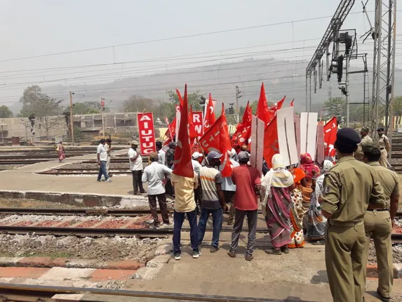 ରାଉରକେଲାରେ ଭାରତ ବନ୍ଦ ପ୍ରଭାବ: ଦୋକାନ ବଜାର ବନ୍ଦ, ଗାଡ଼ି ଚଳାଚଳ ଠପ୍‌