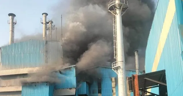 ଟିଆରଏଲ କ୍ରୋସାକି କାରଖାନାର ଡୋଲୋମାଇଟ୍ ପ୍ଲାଣ୍ଟରେ ଭୟାବହ ଅଗ୍ନିକାଣ୍ଡ