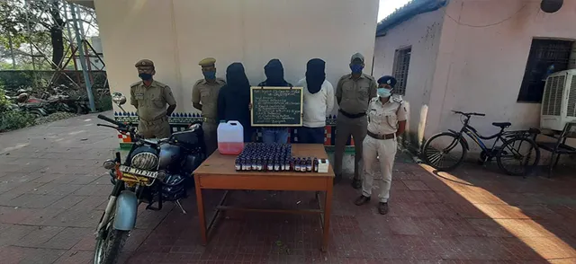 ବିପୁଳ ପରିମାଣର କଫ୍‌ ସିରପ୍‌ ଓ ନିଶା ବଟିକା ଜବତ, ୩ ଗିରଫ