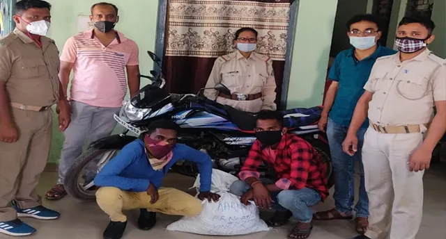 ଗଞ୍ଜେଇ ଜବତ, ୨ ଗିରଫ