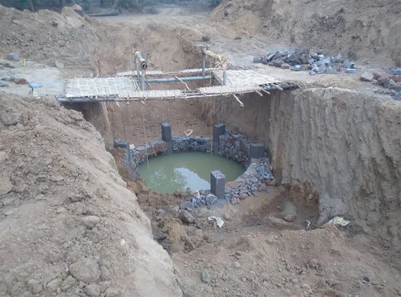 ଜଳ ଯୋଗାଣ ପ୍ରକଳ୍ପ କାମ ବେଳେ ମାଟି ଧସି ଶ୍ରମିକଙ୍କ ମୃତ୍ୟୁ