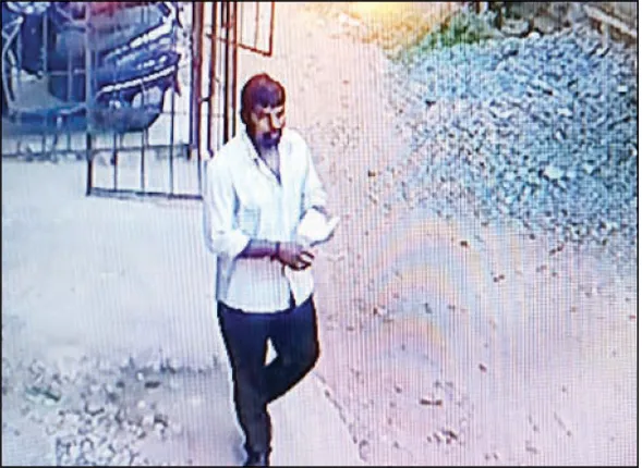 ମେଡିକାଲ୍ ହଷ୍ଟେଲ୍ ପରେ ଏବେ ଟାର୍ଗେଟ୍‌ରେ ମେସ୍‌: ପାଇକନଗରରୁ ଲକ୍ଷାଧିକ ଟଙ୍କାର ଲାପଟପ୍‌, ମୋବାଇଲ୍ ଲୁଟ୍