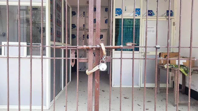 କେନ୍ଦ୍ରାପଡ଼ା କଲେଜରେ ଜିଲ୍ଲା ପ୍ରଶାସନର ମନମାନି, କୋଭିଡ୍‌ ଆଳରେ ଛାତ୍ରୀନିବାସ ବି କବ୍‌ଜା