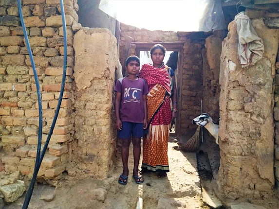 ପୁଅର ବୃକକ୍ ଚିକିତ୍ସା କରି କରି ମା ବାପା ସର୍ବସ୍ୱାନ୍ତ: ସରକାରୀ ସହାୟତାକୁ ଅପେକ୍ଷା