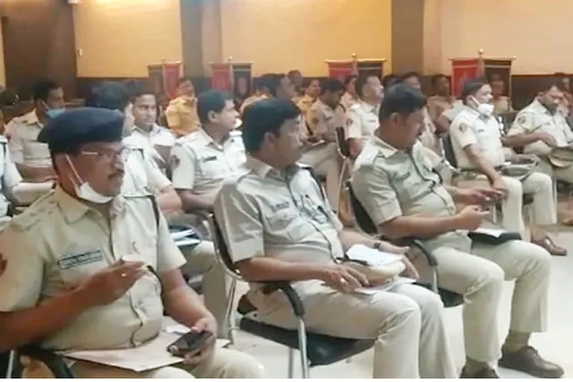 ନିଶା କାରବାର, ଅସାମାଜିକଙ୍କ ଉପରେ ନଜର