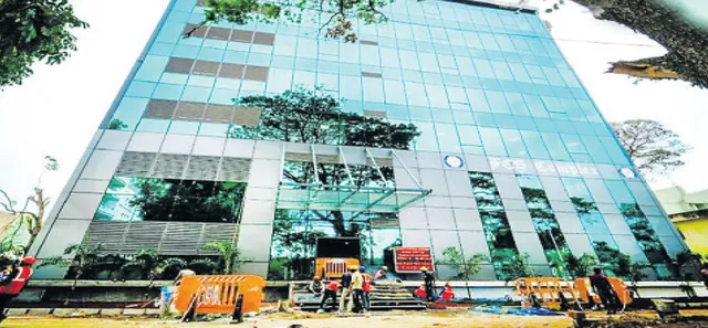 ୪୫ ଦିନରେ ତିଆରି ହେଲା ୭ ମହଲା କୋଠା