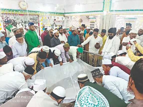 ବାବା ଭୁଜାଖିଆ ପୀରଙ୍କ ବାର୍ଷିକ ଉତ୍ସବ ଉଦ୍‌ଘାଟିତ