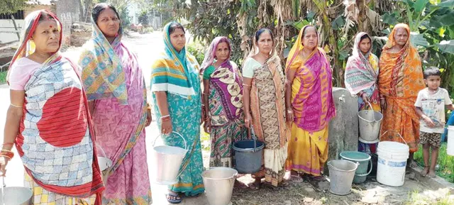 ବିଦ୍ୟୁତ୍ ସଂଯୋଗ ବିଛିନ୍ନ, ପ୍ରକଳ୍ପ ଅଚଳ, ପିଇବା ପାଣି ପାଇଁ ଗ୍ରାମବାସୀ ଡହଳବିକଳ