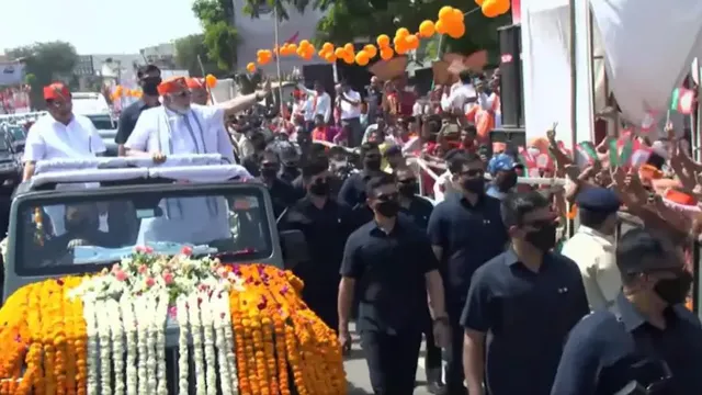 ୪ଟି ରାଜ୍ୟରେ ‘ବିଜେପି’ର ବିପୁଳ ବିଜୟ ପରେ ଅହମଦାବାଦରେ ପ୍ରଧାନମନ୍ତ୍ରୀ ମୋଦୀଙ୍କ ବିଶାଳ ରୋଡ୍‌ ସୋ’